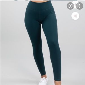 Teal Me More Rosa Pocket Legging Buffbunny
